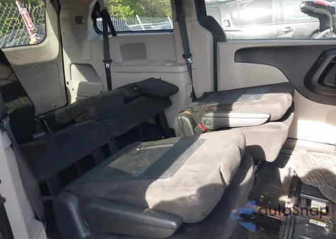 2012 Dodge Grand Caravan Sxt from USA, damaged, VIN 2C4RDGCG0CR365253